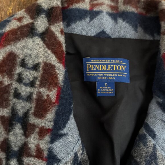 Vintage Pendleton Wool Vest Size Small Southwest Navajo Belted Zip Virgin Wool - Picture 3 of 9